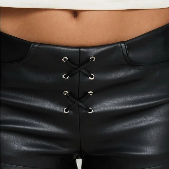 Princess Polly Buccaneers Low Rise Faux Leather Shorts 8 - Picture 2 of 7